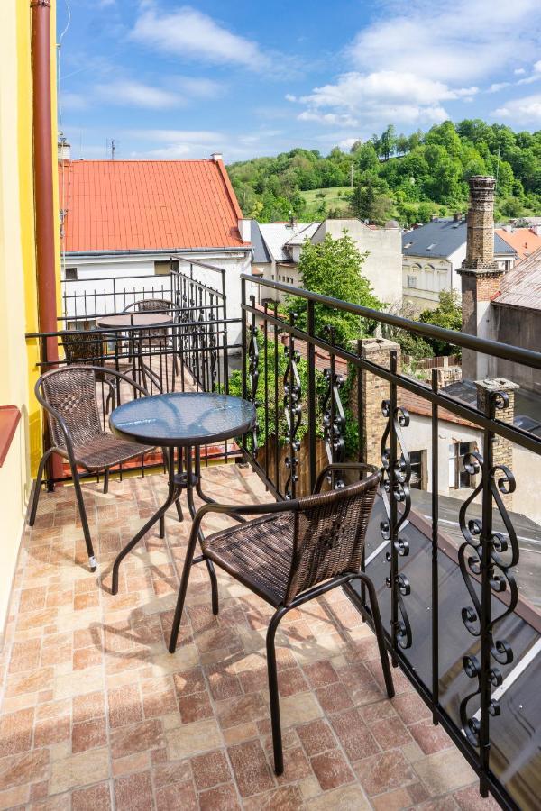 Penzion Ruze Benesov nad Ploucnici Exterior foto
